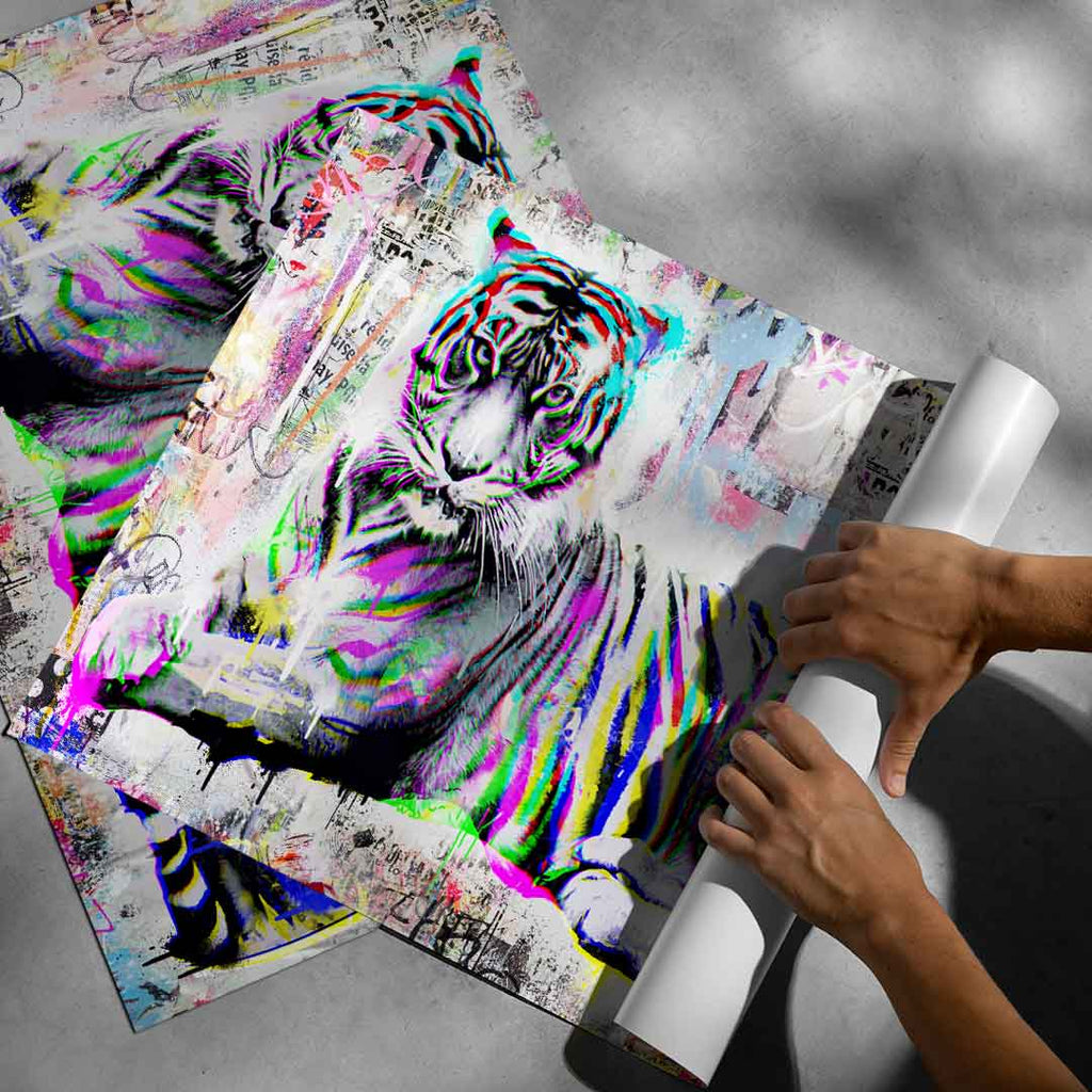 Dynamic tiger poster suitable for contemporary interiors