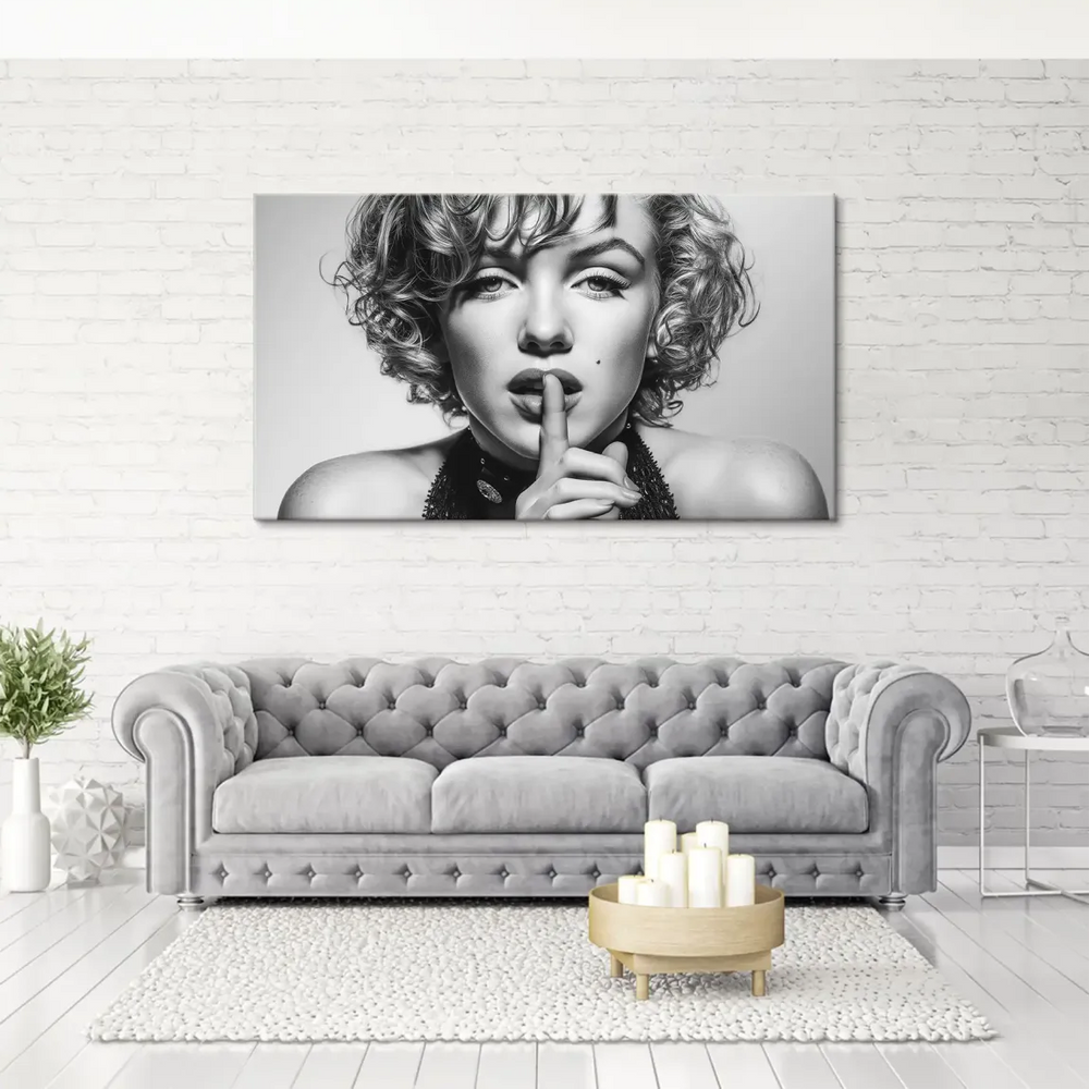 High-contrast monochrome portrait of Marilyn Monroe highlighting glamorous features on canvas