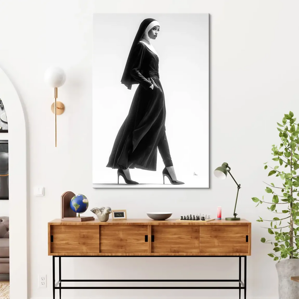 Monochrome wall art suitable for living rooms or bedrooms