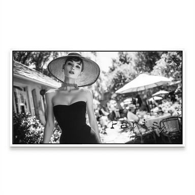 Vintage-inspired wall art perfect for modern classic interiors