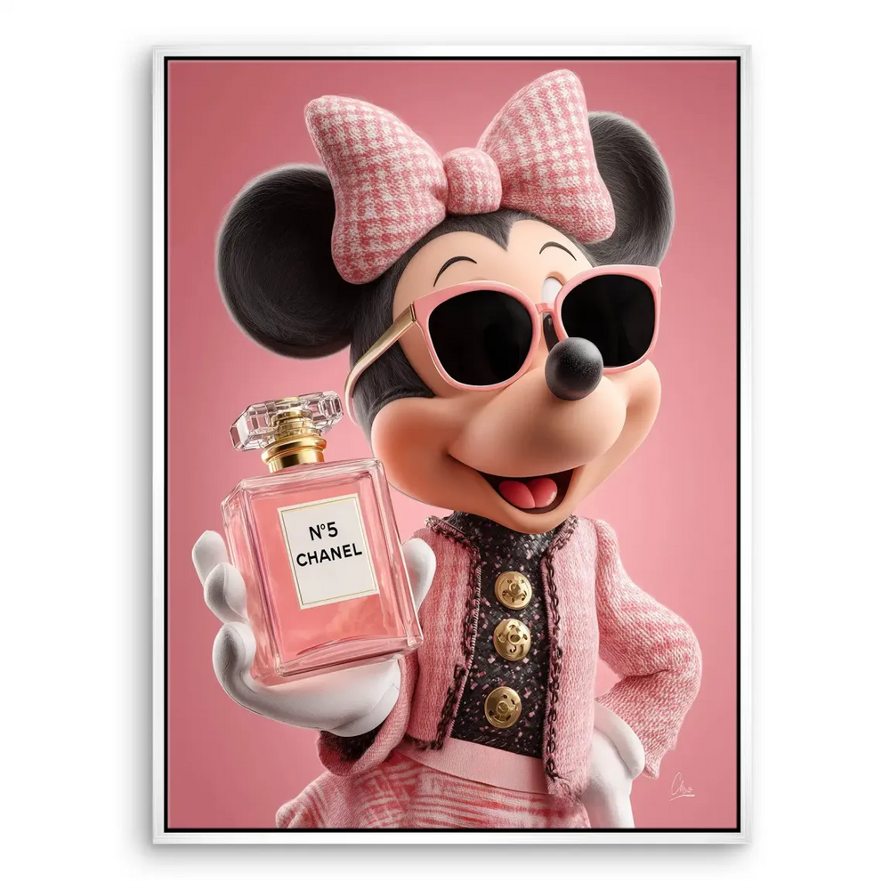 Vibrant Minnie Mouse canvas for teen rooms and modern living spaces, blending fashion and pop art.